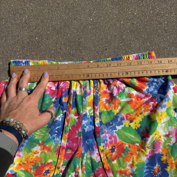 90s Pinwheels Bold Colorful Floral Pull On Elastic Waist Lounge Shorts Cotton - Picture 7 of 10